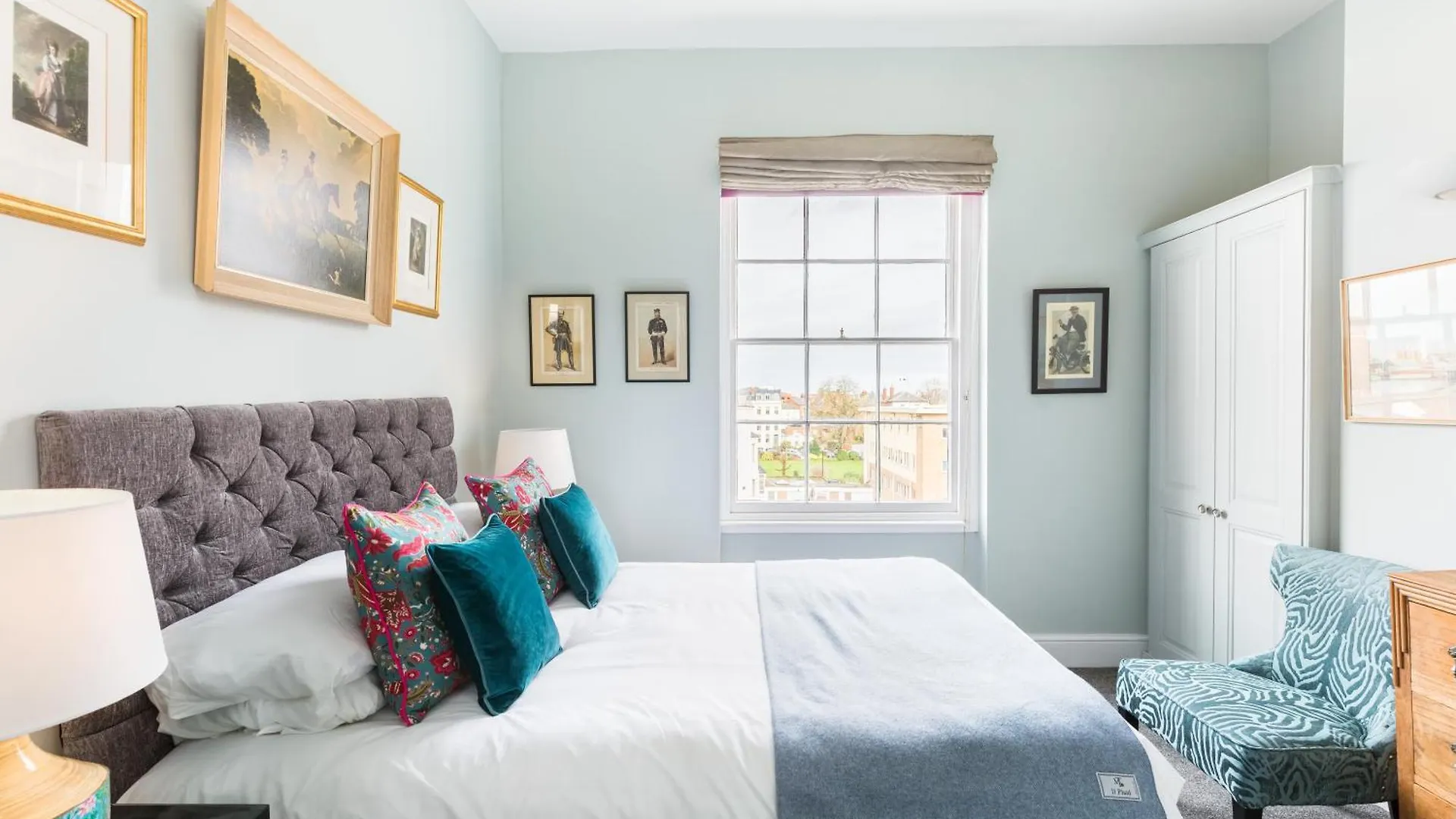Judges Lodgings Hotel Apartments Gloucester Docks With Secure Parking 0*,  United Kingdom